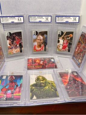Michael Jordan Chicago Bulls collector's lot